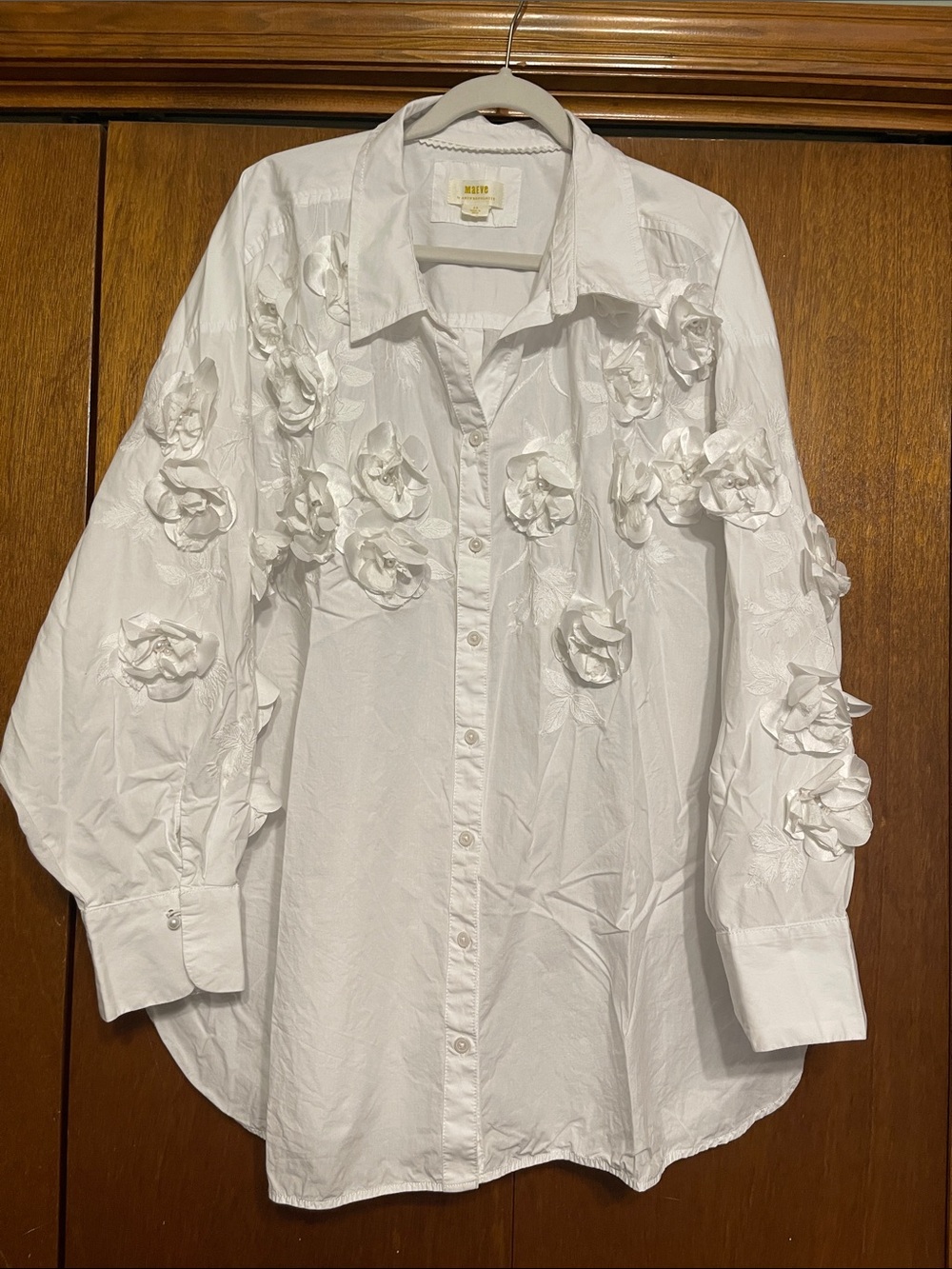 Maeve White Floral Appliqué Button-Down Shirt